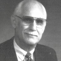 Robert E. Thomas